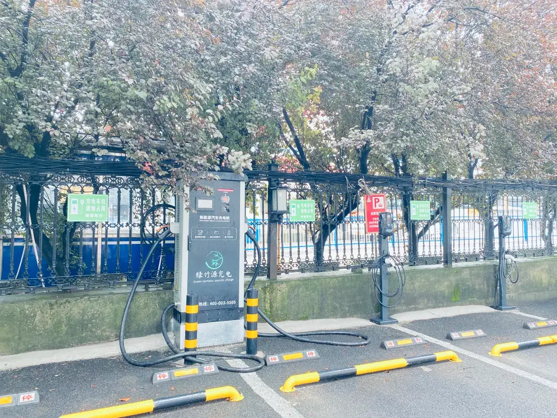 九江火车站万达广场铂悦·仙境酒店周边环境实拍