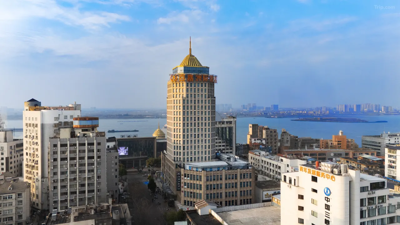 浔阳楼大中路历史文化街区九江百嘉洲·际酒店外观全景
